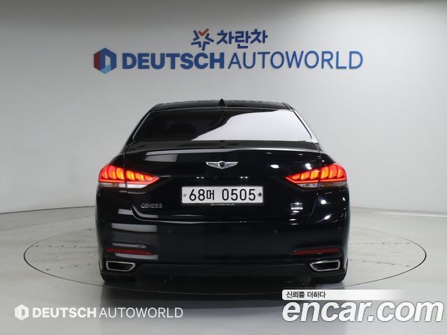 Hyundai Genesis из Кореи Encar