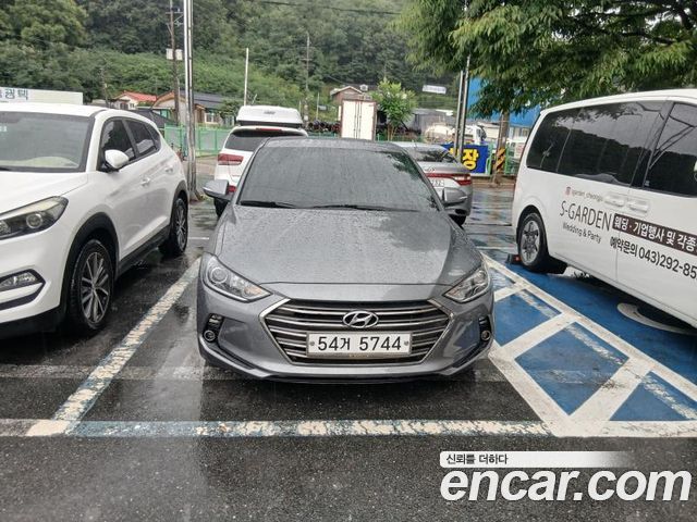 Hyundai AVANTE из Кореи Encar