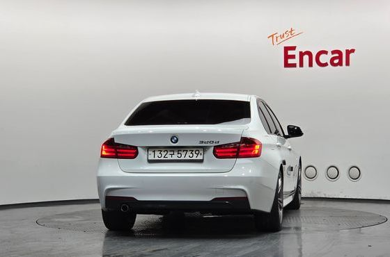 BMW 3-Series 320d M Performence Edition — пробег 139 333 км — фото 4 из 5