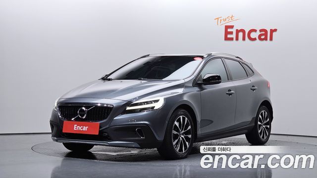 Volvo V40 из Кореи Encar