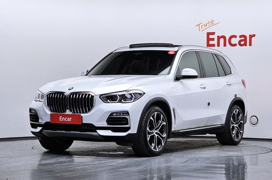 BMW X5 xDrive 40i xLine — пробег 87 335 км — фото 1 из 5