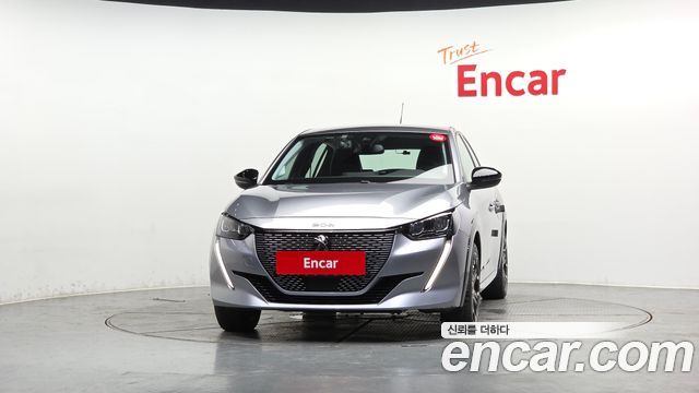 Peugeot 208 из Кореи Encar
