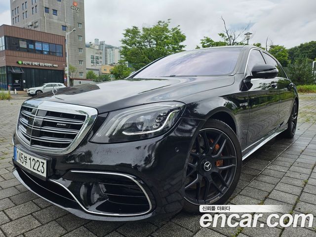 Mercedes-Benz S-Class S63 AMG 4MATIC+ — пробег 319 298 км — фото 1 из 5