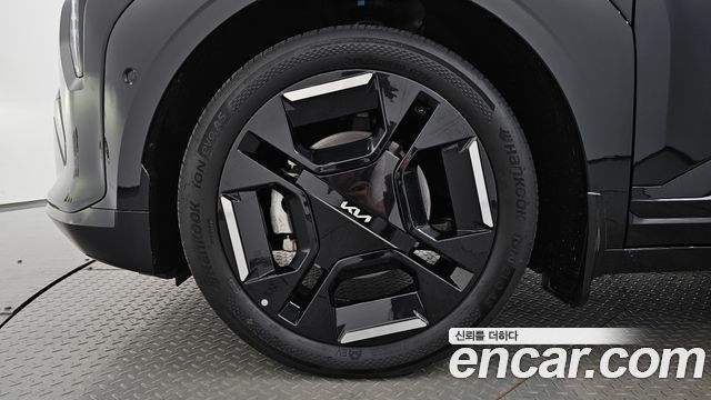 Kia EV3 из Кореи Encar