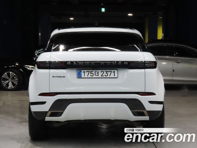 Land Rover Range Rover Evoque P250 Dynamic SE — пробег 20 500 км — фото 4 из 5