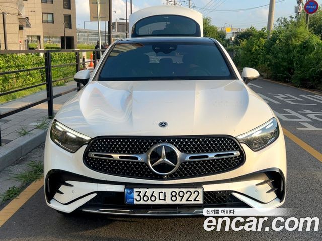 Mercedes-Benz GLC-Class GLC300 4MATIC Coupe — пробег 44 000 км — фото 2 из 5