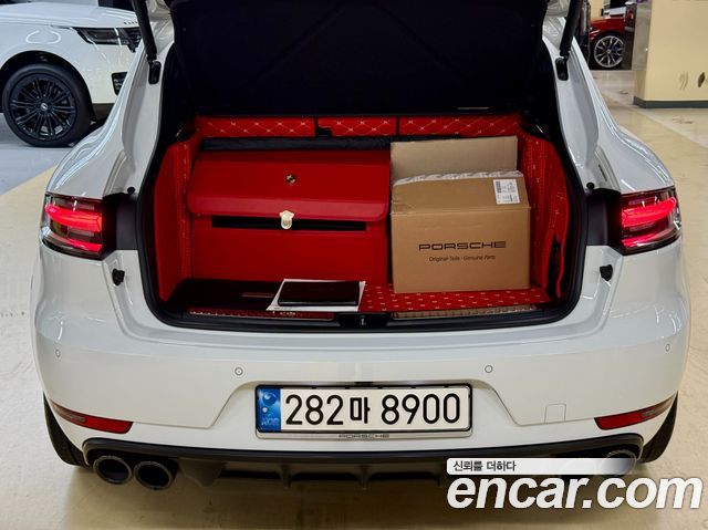 Porsche Macan из Кореи Encar