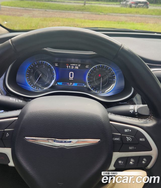 Chrysler 200 из Кореи Encar