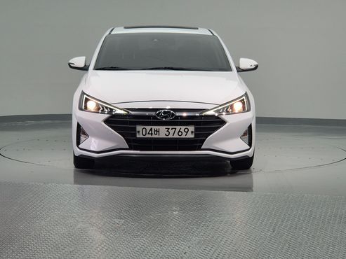 Hyundai AVANTE 1.6 Smart — пробег 67 102 км — фото 2 из 5