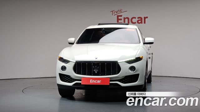 Maserati Levante из Кореи Encar