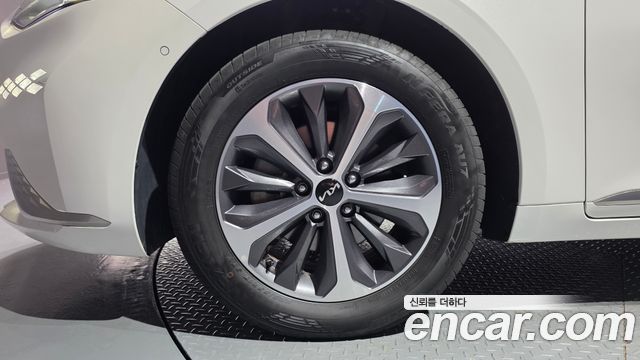 Kia K8 из Кореи Encar