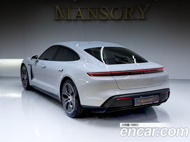 Porsche Taycan из Кореи Encar