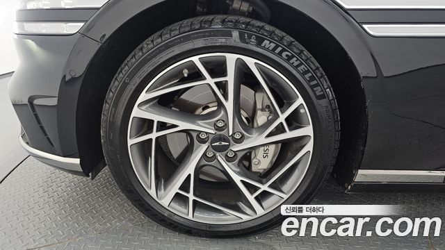Genesis G90 из Кореи Encar