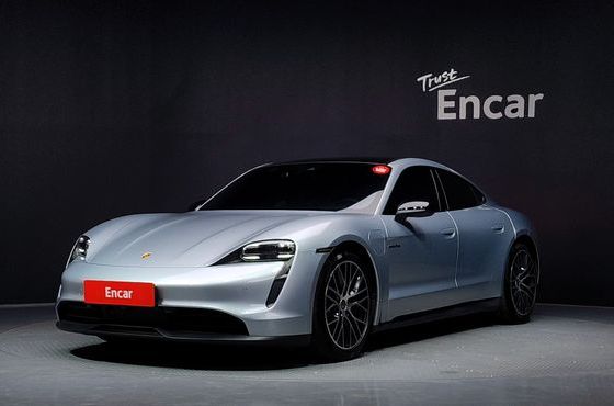 Porsche Taycan Base — пробег 34 656 км — фото 1 из 5