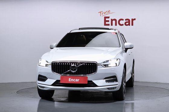 Volvo XC60 D5 Inscription — пробег 153 765 км — фото 3 из 5