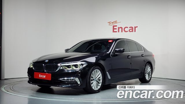 BMW 5-Series 530i Luxury Plus — пробег 92 426 км — фото 1 из 5