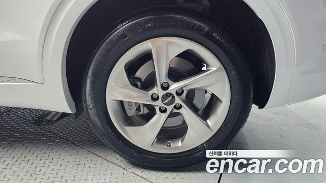 Genesis GV70 из Кореи Encar