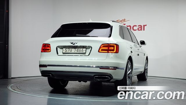Bentley Bentayga из Кореи Encar