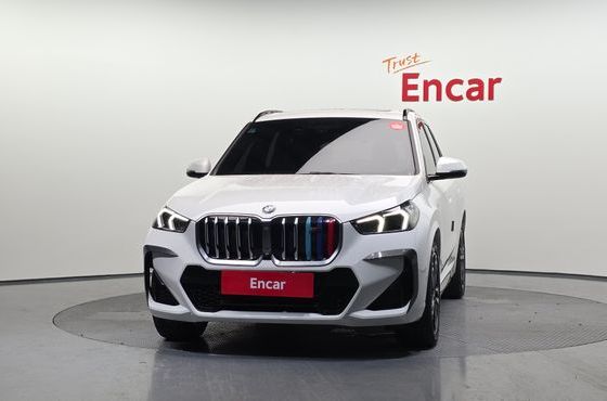 BMW X1 sDrive 20i M Sport — пробег 49 425 км — фото 3 из 5