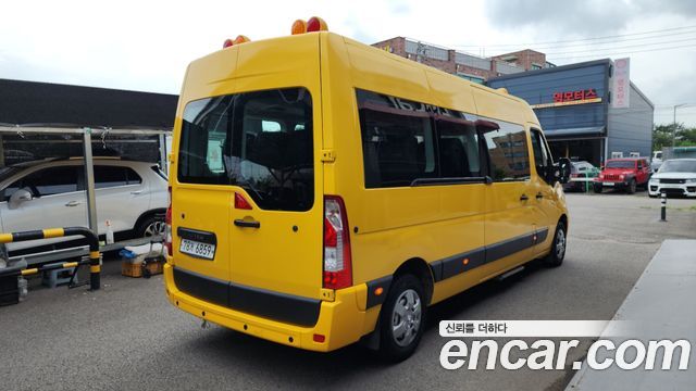 Renault (Samsung) Master School Bus 15-Seater — пробег 28 086 км — фото 2 из 5
