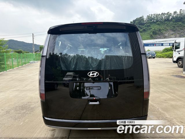 Hyundai Staria из Кореи Encar