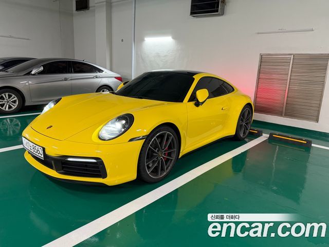 Porsche 911 Carrera S — пробег 71 567 км — фото 1 из 5
