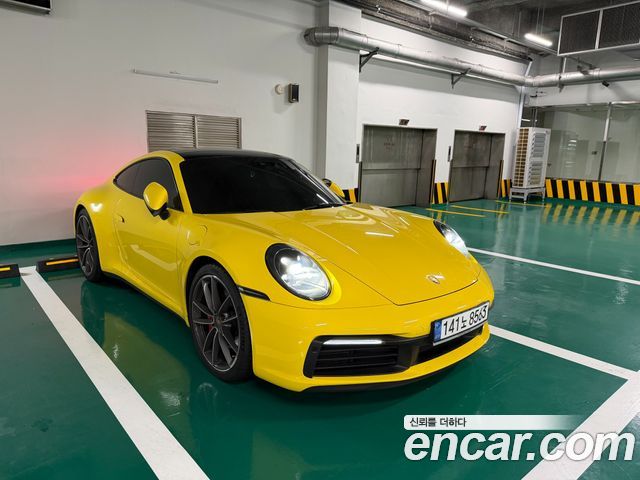 Porsche 911 Carrera S — пробег 71 567 км — фото 4 из 5