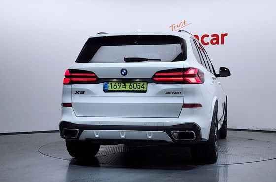 BMW X5 xDrive 40i M Sport — пробег 10 681 км — фото 4 из 5