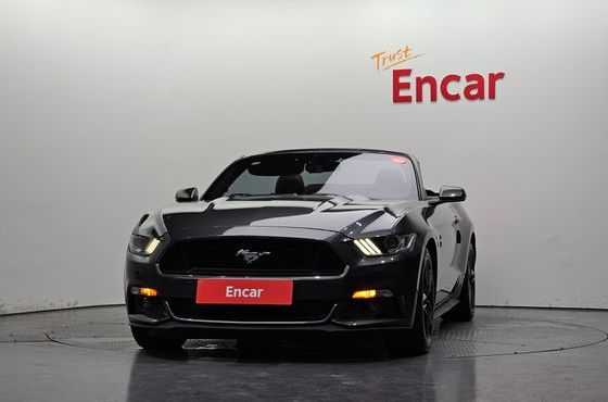 Ford Mustang Convertible — пробег 130 177 км — фото 3 из 5