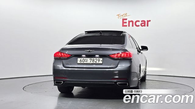 Hyundai Genesis из Кореи Encar