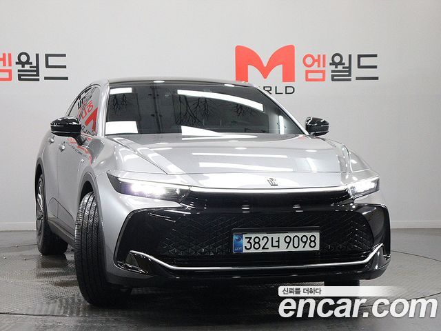 Toyota Crown 2.5 4WD Hybrid — пробег 6 977 км — фото 3 из 5