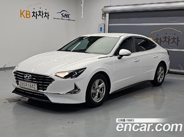 Hyundai Sonata 2.0 Smart — пробег 73 426 км — фото 1 из 5