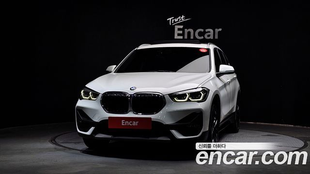 BMW X1 xDrive 18d Advantage — пробег 88 128 км — фото 3 из 5