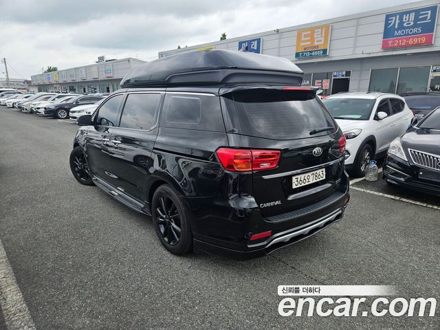 Kia Carnival из Кореи Encar