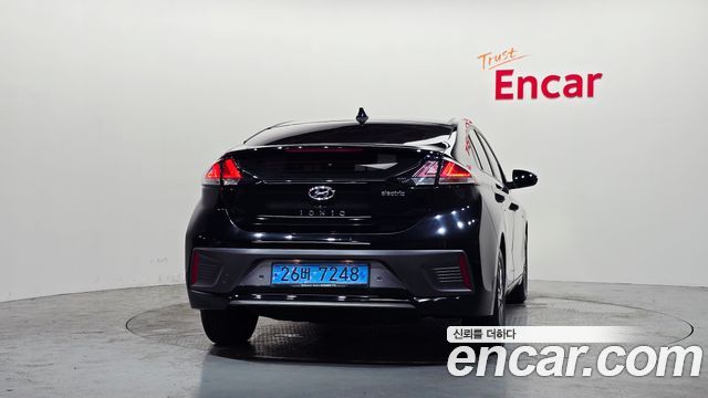 Hyundai Ioniq из Кореи Encar