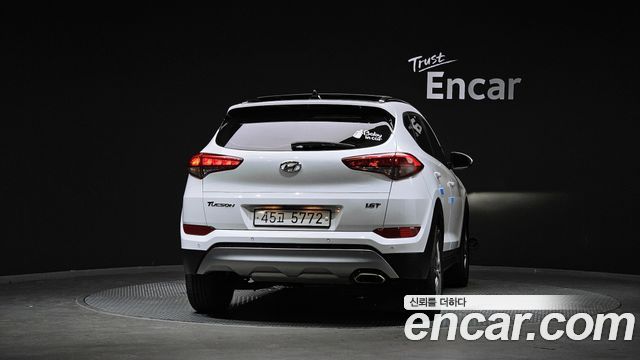 Hyundai Tucson из Кореи Encar