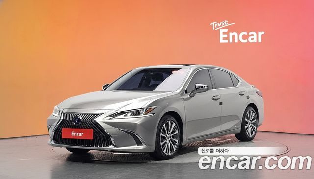 Lexus ES Luxury — пробег 59 915 км — фото 1 из 5