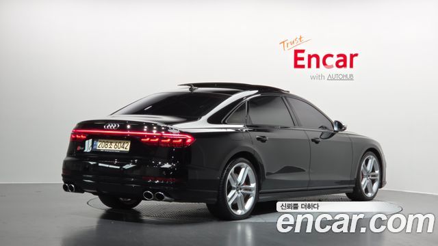 Audi S8 из Кореи Encar