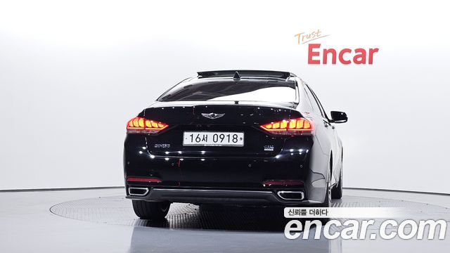 Hyundai Genesis из Кореи Encar
