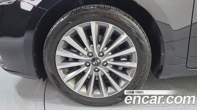 Kia K7 из Кореи Encar