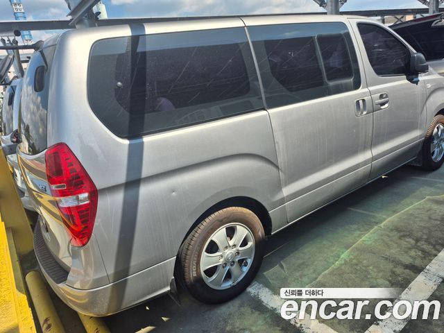Hyundai Starex 4WD 12-Seater Wagon Smart — пробег 115 000 км — фото 3 из 5