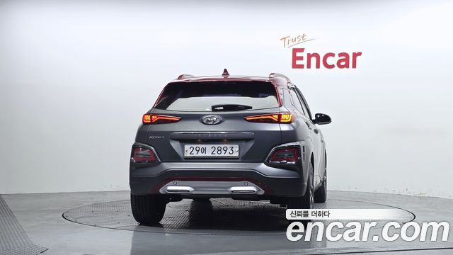 Hyundai Kona из Кореи Encar