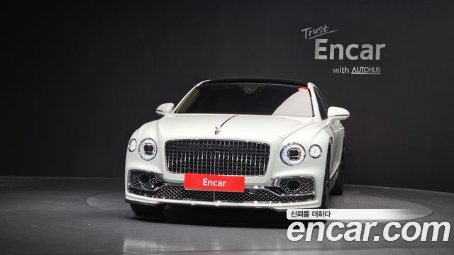 Bentley Flying Spur 4.0 Azure — пробег 3 822 км — фото 3 из 5