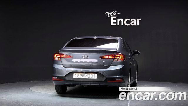 Hyundai AVANTE 1.6 Diesel Smart — пробег 88 644 км — фото 4 из 5