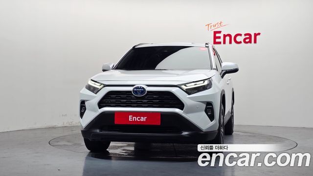 Toyota RAV4 2.5 2WD Hybrid XLE — пробег 42 847 км — фото 3 из 5