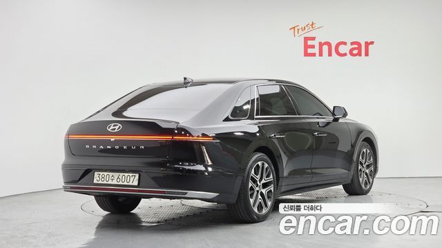 Hyundai Grandeur из Кореи Encar
