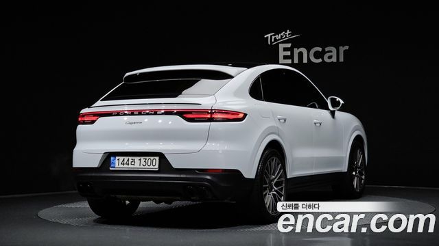 Porsche Cayenne 3.0 COUPE PLATINUM EDITION — пробег 40 427 км — фото 2 из 5