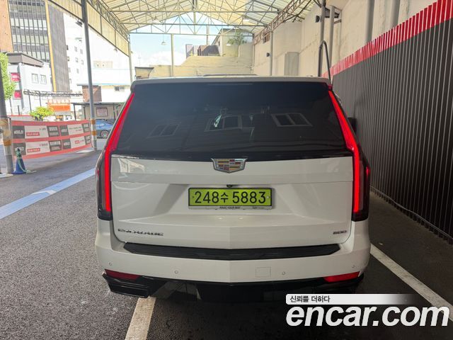 Cadillac Escalade 6.2 Sports Platinum — пробег 106 690 км — фото 2 из 5