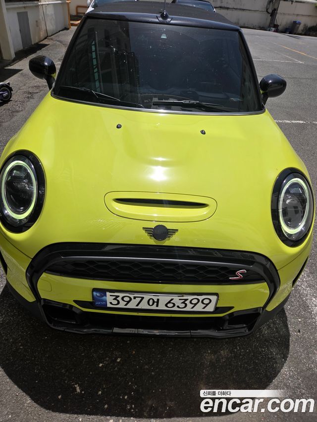 Mini Cooper Convertible Standard 3rd — пробег 47 861 км — фото 3 из 5