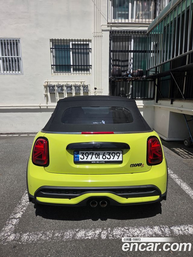 Mini Cooper Convertible Standard 3rd — пробег 47 861 км — фото 4 из 5